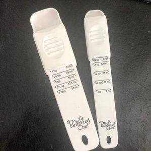 Pampered Chef adjustable measuring spoons.